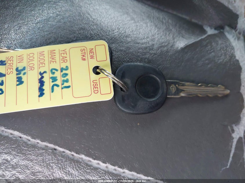 2008 Chevrolet Express Work Van VIN: 1GCGG25C581221558 Lot: 43805172