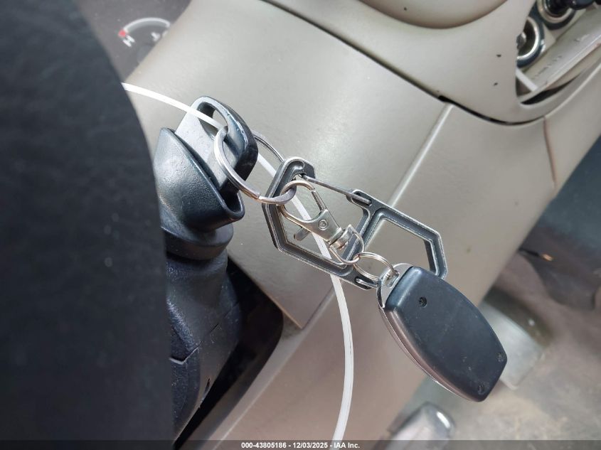 2000 Ford F-150 Work Series/Xl/Xlt VIN: 1FTZF1728YNB53694 Lot: 43805186