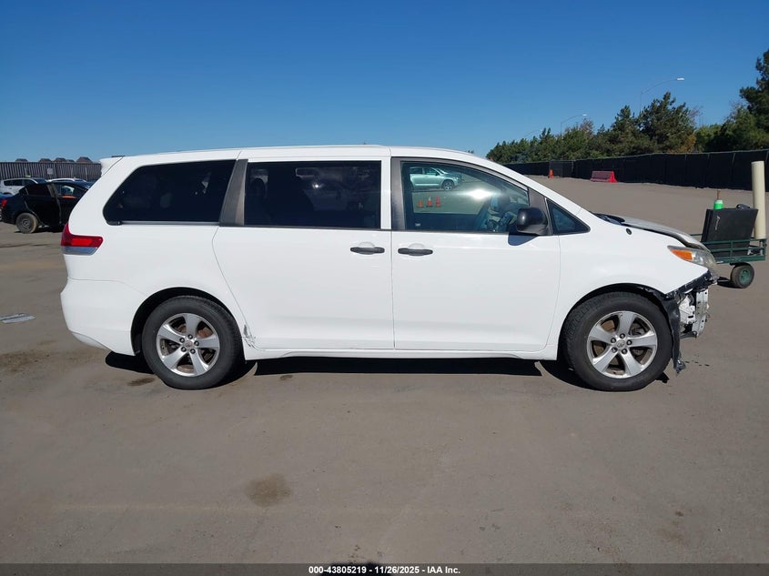 2011 Toyota Sienna Base V6 VIN: 5TDZK3DC5BS044504 Lot: 43805219