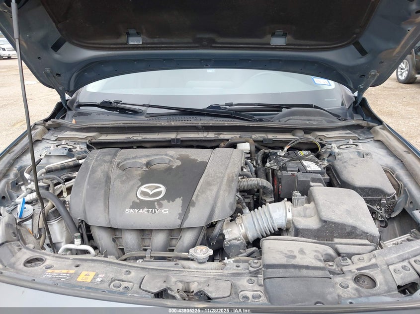 2022 Mazda Mazda3 Carbon Edition VIN: 3MZBPACL5NM309352 Lot: 43805225