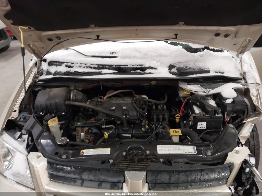 2010 Dodge Grand Caravan Se VIN: 2D4RN4DE2AR327063 Lot: 43805243