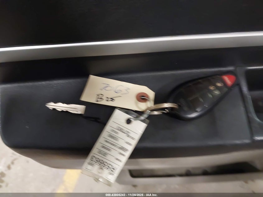 2010 Dodge Grand Caravan Se VIN: 2D4RN4DE2AR327063 Lot: 43805243