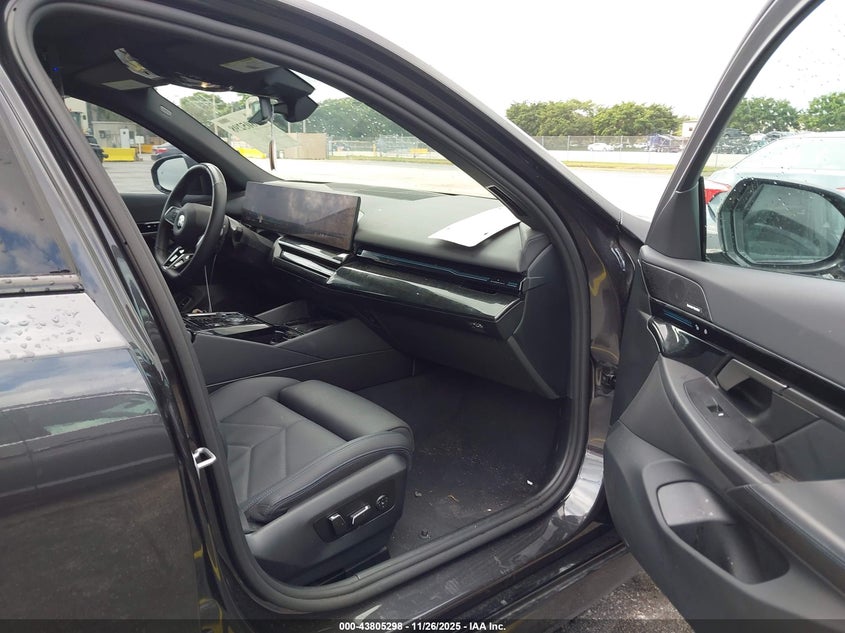 2025 BMW 530I VIN: WBA43FJ07SCU69871 Lot: 43805298