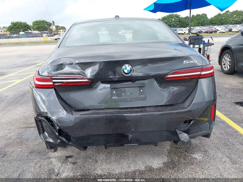 2025 BMW 530I VIN: WBA43FJ07SCU69871 Lot: 43805298