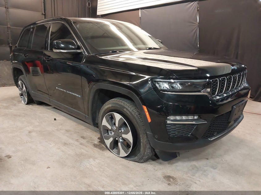 2024 JEEP GRAND CHEROKEE 4XE auction photo 1