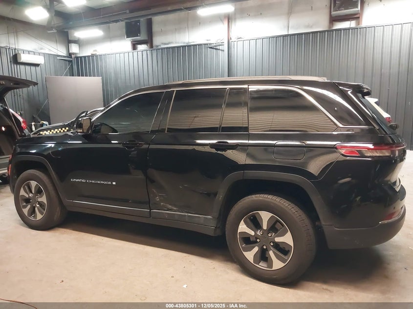 2024 JEEP GRAND CHEROKEE 4XE auction photo 6