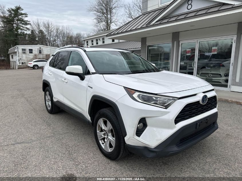 TOYOTA RAV4 HYBRID XLE