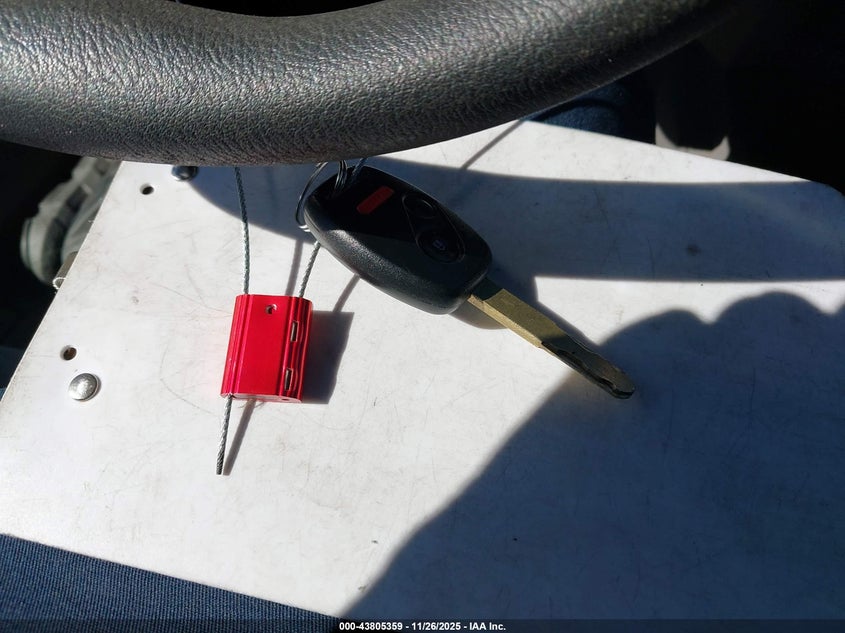 2007 Honda Civic Lx VIN: 1HGFA16547L070370 Lot: 43805359