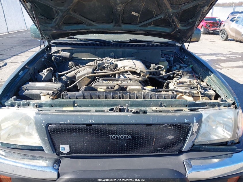 2000 Toyota Tacoma Base V6 VIN: 4TAWN72N4YZ634153 Lot: 43805362