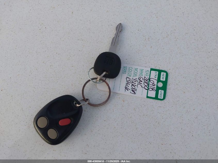 2004 GMC Yukon Slt VIN: 1GKEC13T04R162600 Lot: 43805418