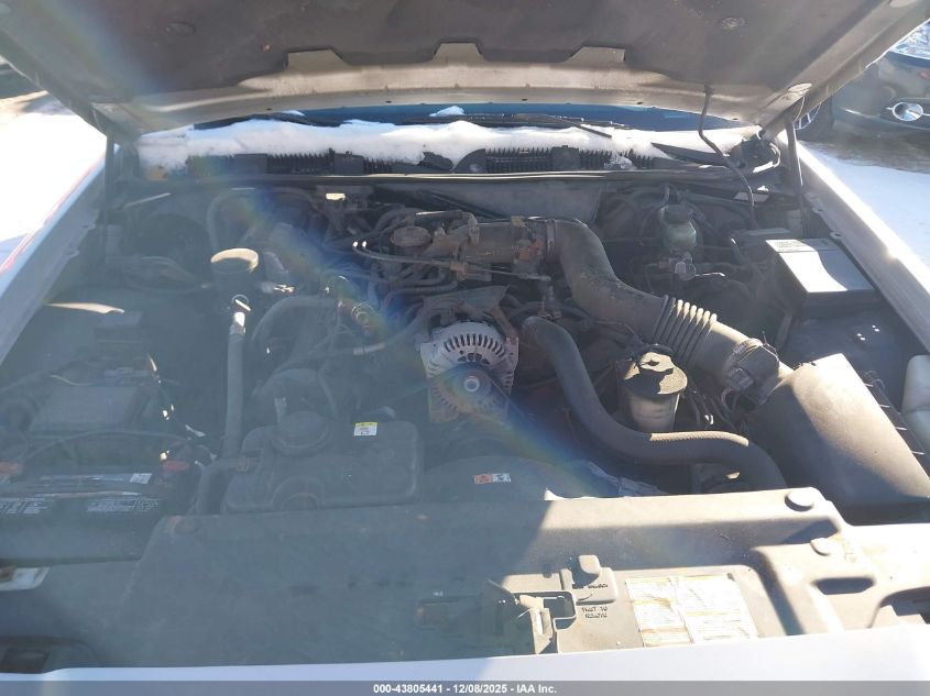 2002 Mercury Grand Marquis Ls VIN: 2MEFM75W32X617609 Lot: 43805441