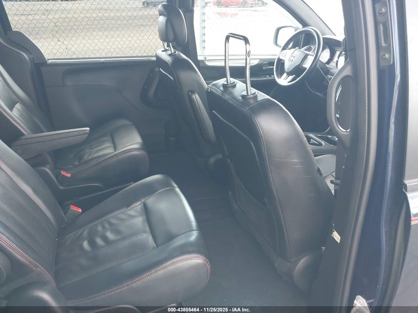 2017 Dodge Grand Caravan Gt VIN: 2C4RDGEG7HR629959 Lot: 43805464