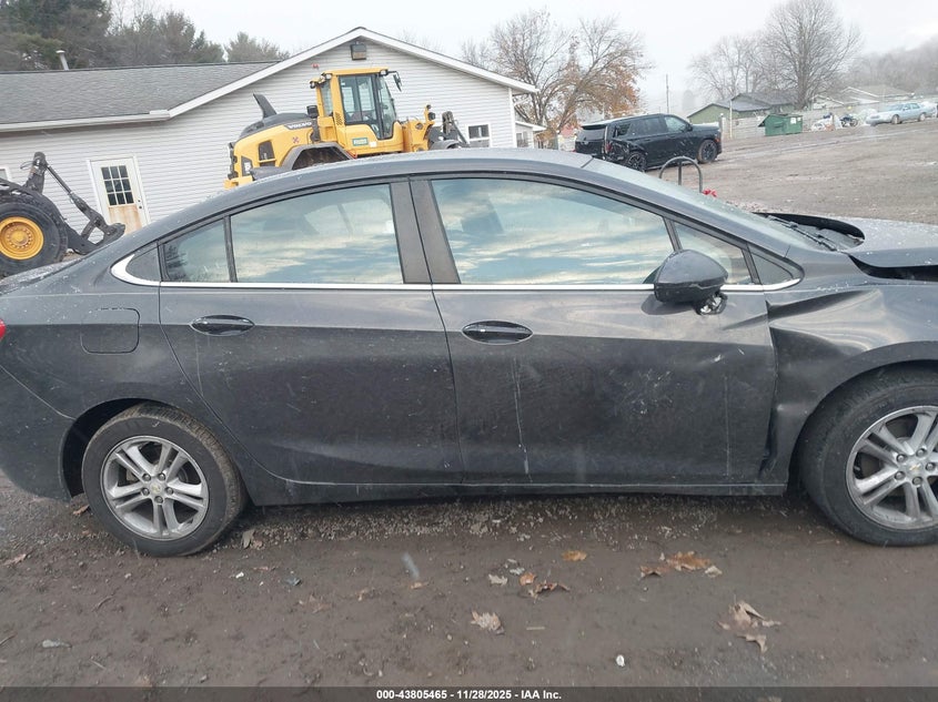 2017 Chevrolet Cruze Lt Auto VIN: 1G1BE5SM8H7172280 Lot: 43805465