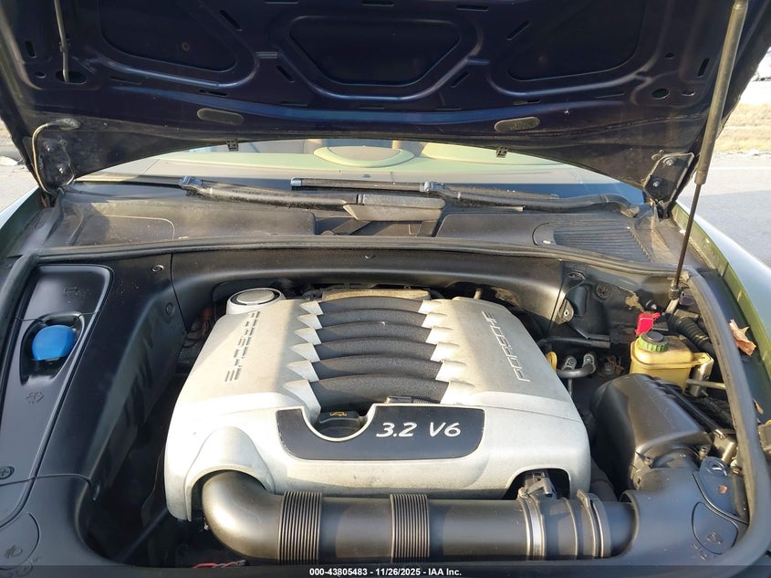 2005 Porsche Cayenne VIN: WP1AA29P55LA24389 Lot: 43805483