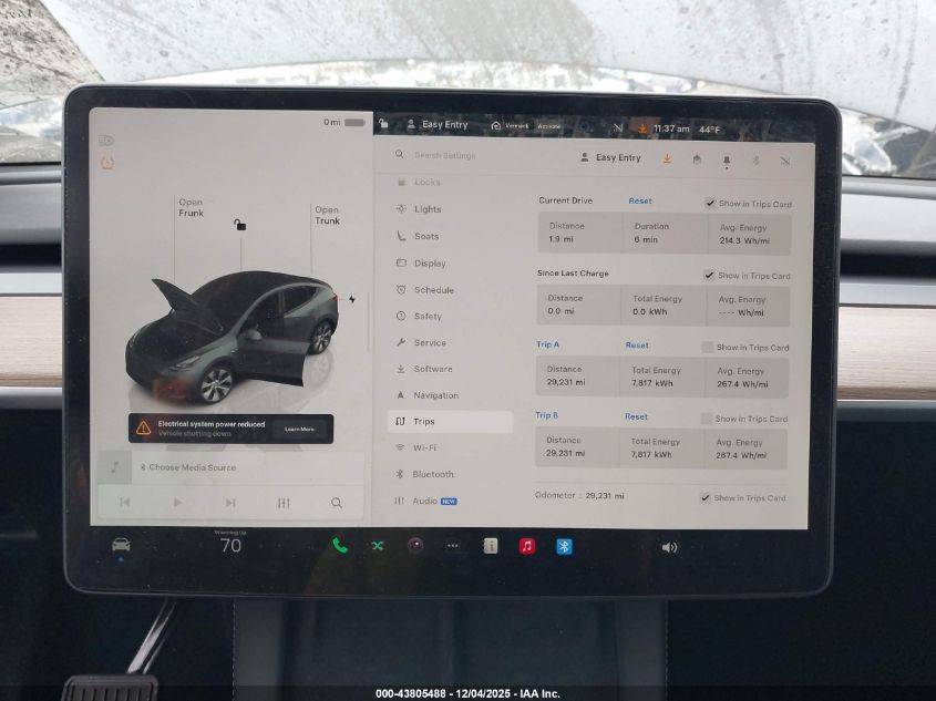 2023 Tesla Model Y Awd/Long Range Dual Motor All-Wheel Drive VIN: 7SAYGDEEXPA206478 Lot: 43805488