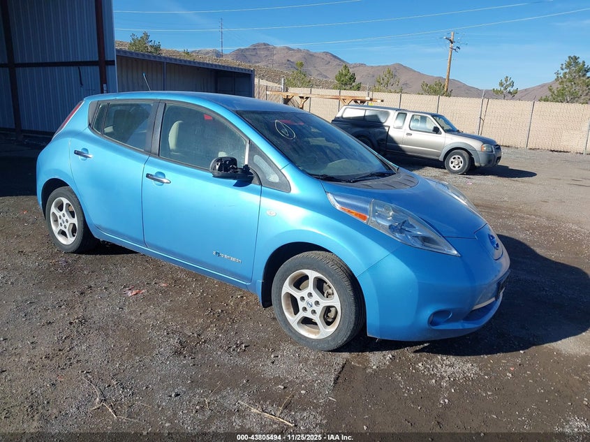 NISSAN LEAF SL
