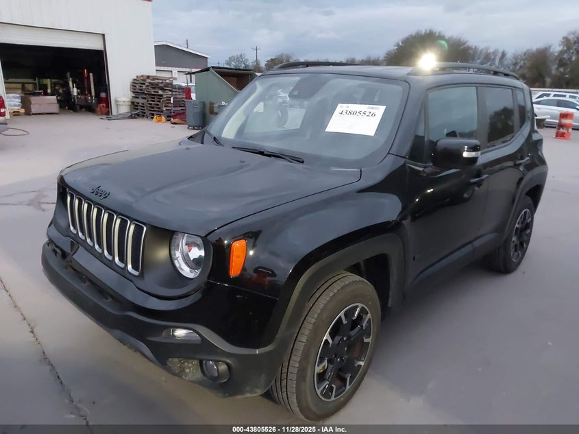 ZACNJDB14PPP72325 2023 JEEP RENEGADE photo no. 2