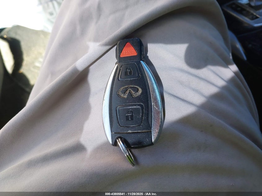 2018 Infiniti Qx30 Luxury VIN: SJKCH5CP3JA059001 Lot: 43805541