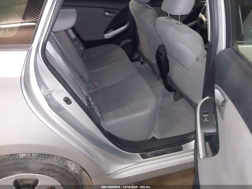 2014 Toyota Prius Two VIN: JTDKN3DUXE1737135 Lot: 43805544