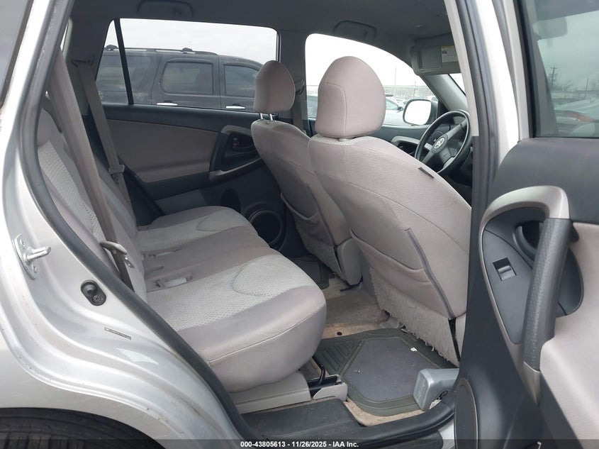 2007 Toyota Rav4 VIN: JTMBD33V775067620 Lot: 43805613