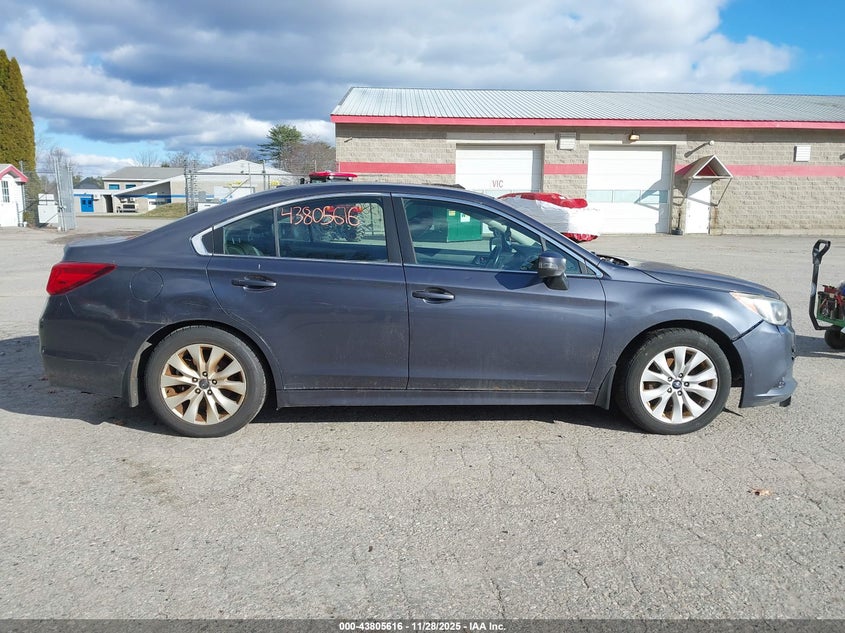2015 Subaru Legacy 2.5I Premium VIN: 4S3BNAF66F3069682 Lot: 43805616