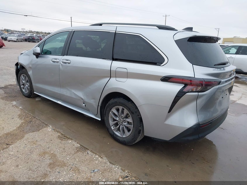 5TDYRKEC3RS196517 2024 TOYOTA SIENNA photo no. 3