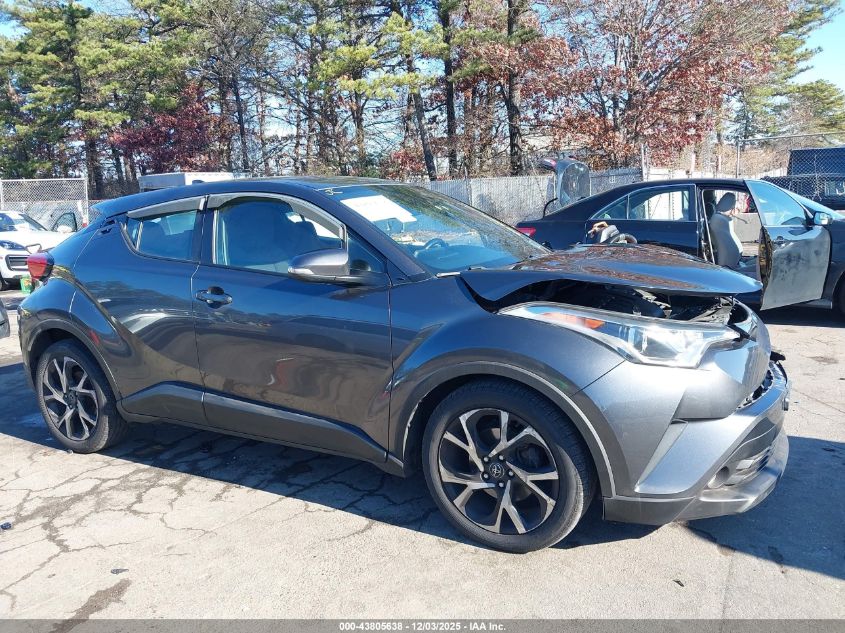 TOYOTA C-HR XLE PREMIUM