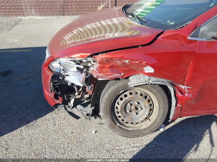 2015 Nissan Sentra Sv VIN: 3N1AB7AP2FY311868 Lot: 43805671