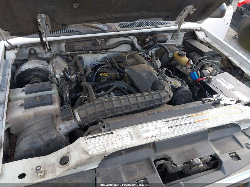 1998 Ford Explorer VIN: 1FMZU32XWUD40674 Lot: 43805688