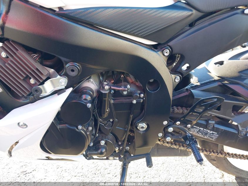 2019 Suzuki Gsx-R600 VIN: JS1GN7FA2K7100243 Lot: 43805746