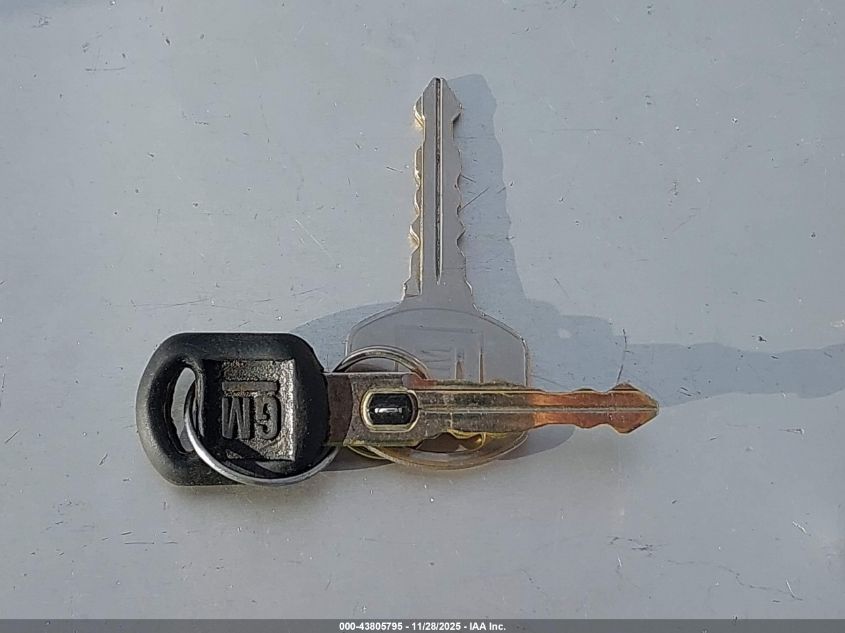 2004 Buick Regal Gs VIN: 2G4WF521641301437 Lot: 43805795