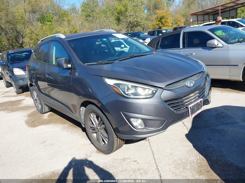 HYUNDAI TUCSON SE