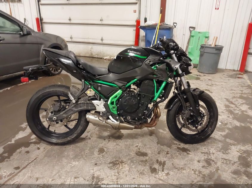 2025 Kawasaki Er650 N VIN: ML5EREN15SDAF9401 Lot: 43805804