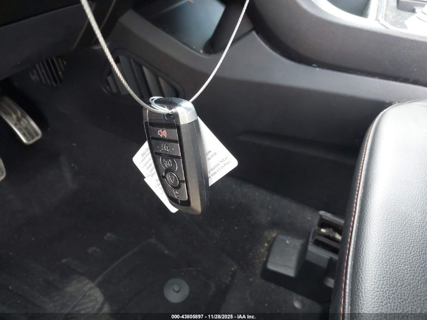 2021 Ford Edge St-Line VIN: 2FMPK3J90MBA04217 Lot: 43805897