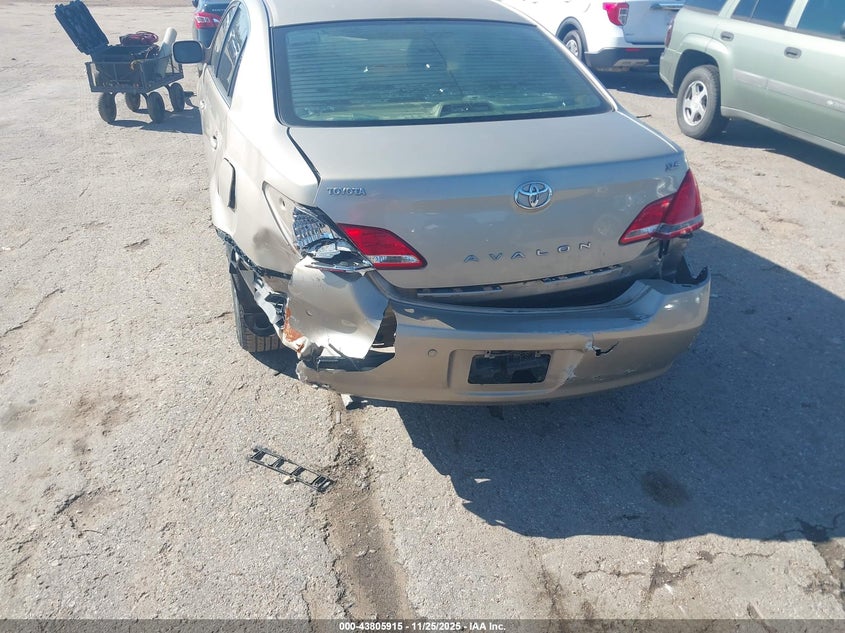 2007 Toyota Avalon Xls VIN: 4T1BK36B57U250801 Lot: 43805915