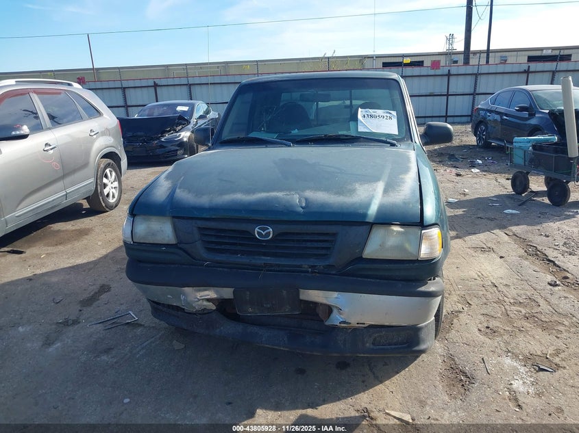 1998 Mazda B2500 Se VIN: 4F4YR16C3WTM32015 Lot: 43805928