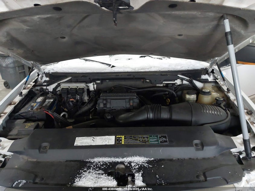 2005 Ford Expedition Eddie Bauer/King Ranch VIN: 1FMFU18535LA58674 Lot: 43805998