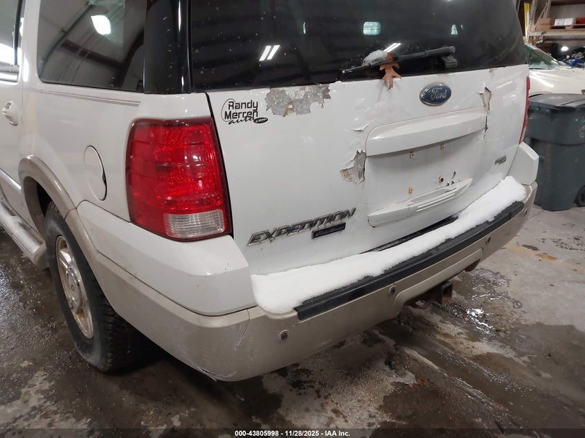 2005 Ford Expedition Eddie Bauer/King Ranch VIN: 1FMFU18535LA58674 Lot: 43805998