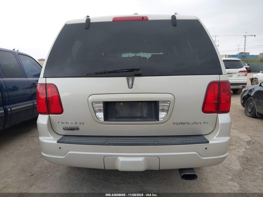 2005 Lincoln Navigator VIN: 5LMFU27505LJ16163 Lot: 43806059