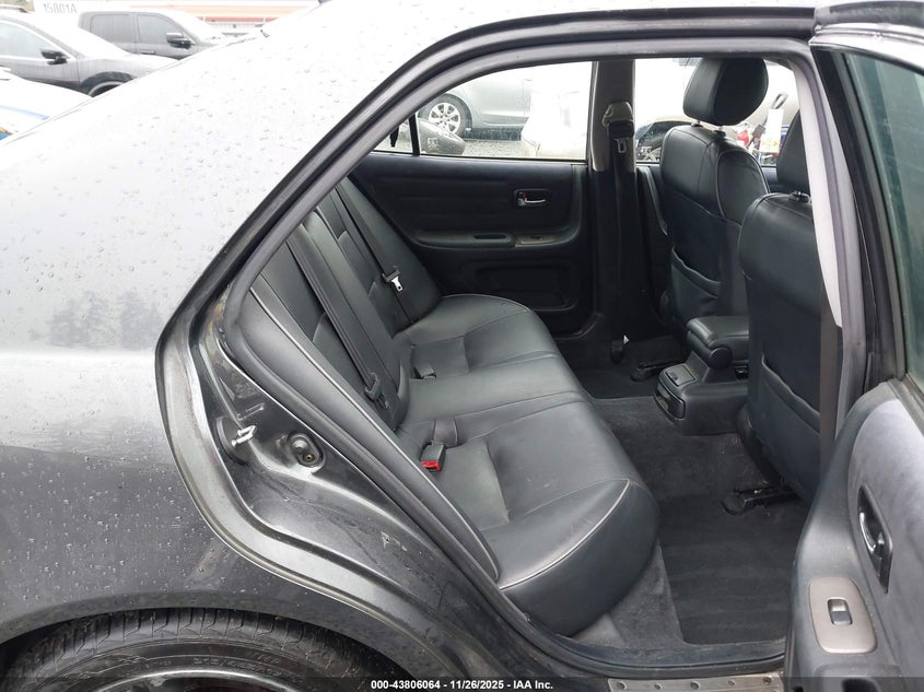 2003 Lexus Is 300 VIN: JTHBD192030069703 Lot: 43806064