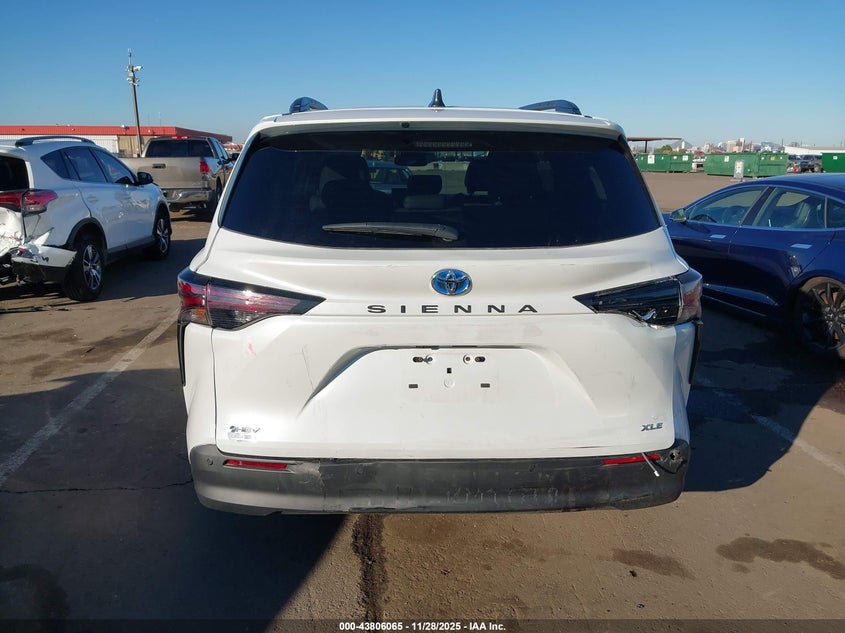 2025 Toyota Sienna Xle VIN: 5TDYRKEC8SS267880 Lot: 43806065