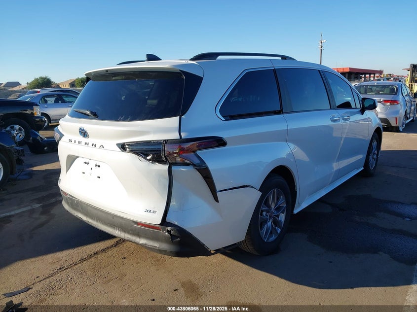 2025 Toyota Sienna Xle VIN: 5TDYRKEC8SS267880 Lot: 43806065