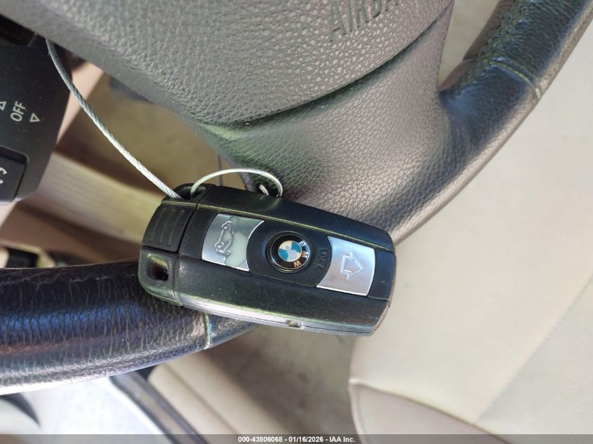 2009 BMW 328I VIN: WBAPH77599NM30513 Lot: 43806068