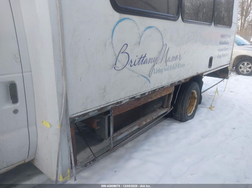 2017 Ford E-350 Cutaway VIN: 1FDEE3FS4HDC47183 Lot: 43806075