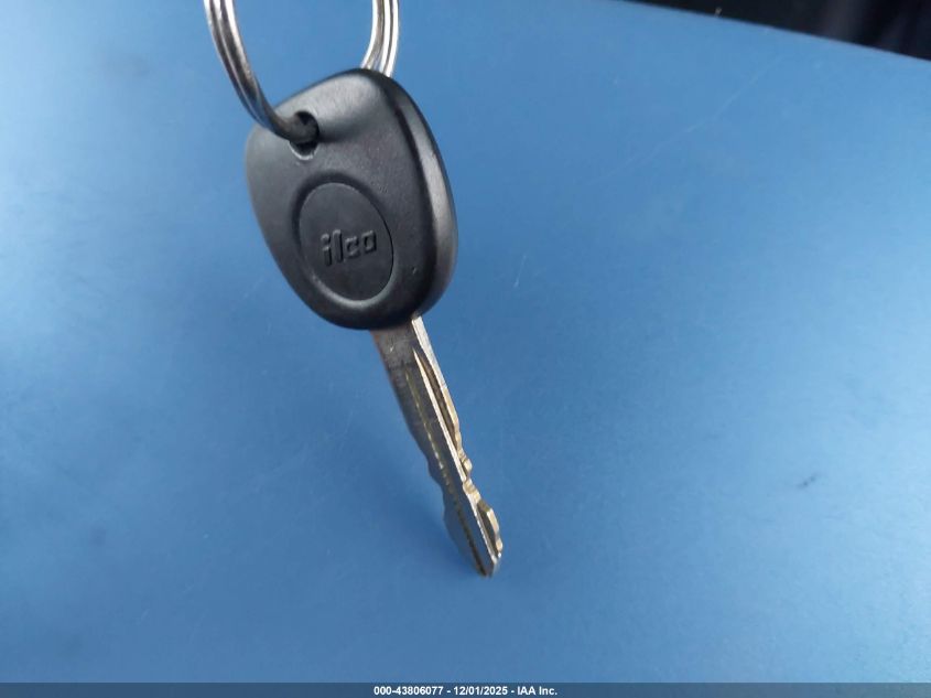 1999 Chevrolet Silverado 1500 Lt VIN: 2GCEC19T0X1171183 Lot: 43806077