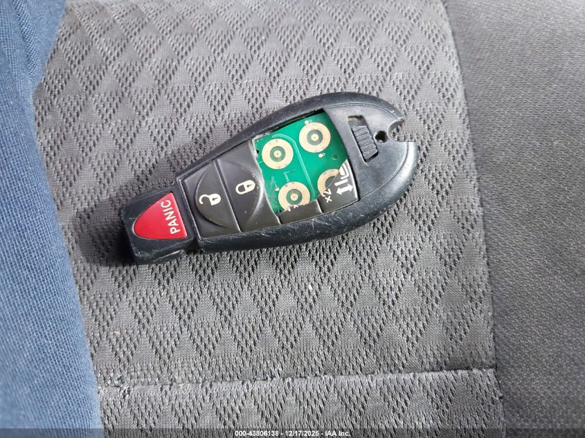 2008 Chrysler Town & Country Touring VIN: 2A8HR54P48R641109 Lot: 43806138