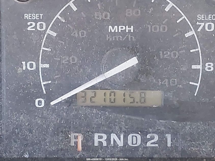 1996 Ford F350 VIN: 1FTJW35F0TEA36022 Lot: 43806151