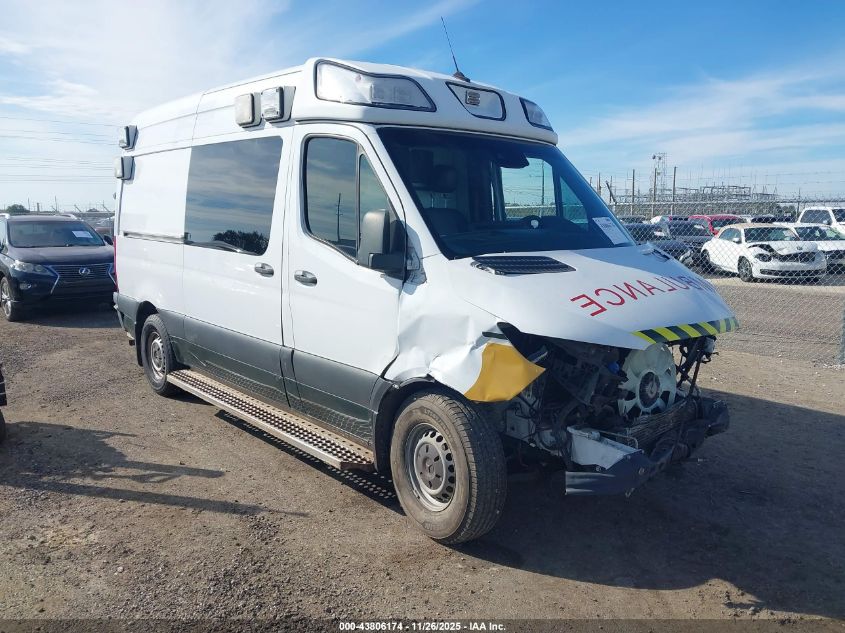 MERCEDES-BENZ SPRINTER STANDARD ROOF V6