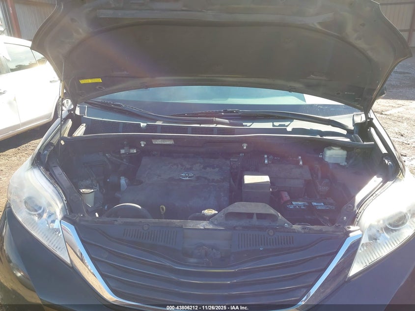 2014 Toyota Sienna Le V6 8 Passenger VIN: 5TDKK3DC0ES479467 Lot: 43806212