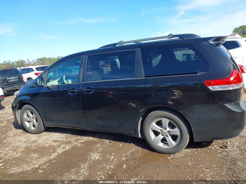 2014 Toyota Sienna Le V6 8 Passenger VIN: 5TDKK3DC0ES479467 Lot: 43806212